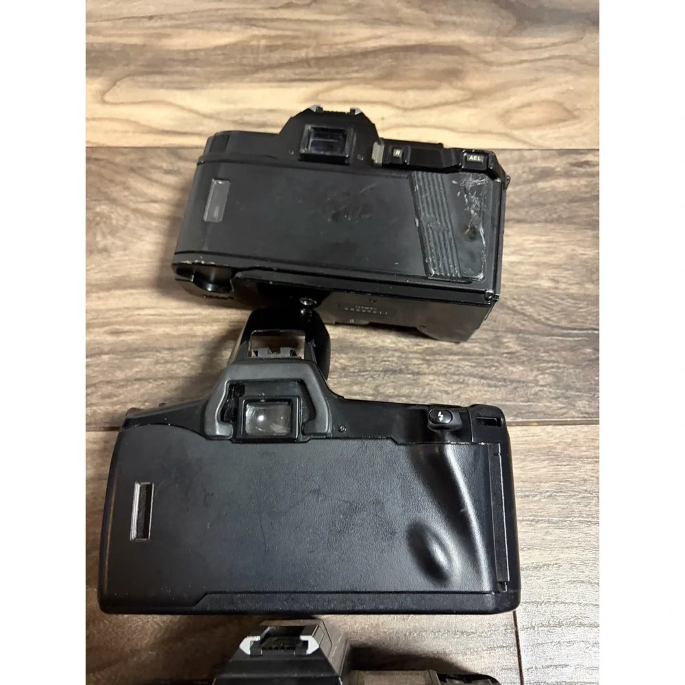 Vintage Minolta Camera Lot Parts Only  3xi, 7000, 7000 And 5000 Bundle